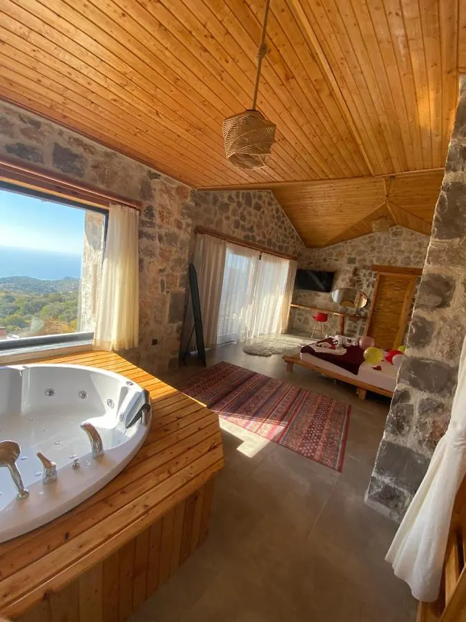 Деревянный коттедж Villa Babadag Breeze Kozagaci